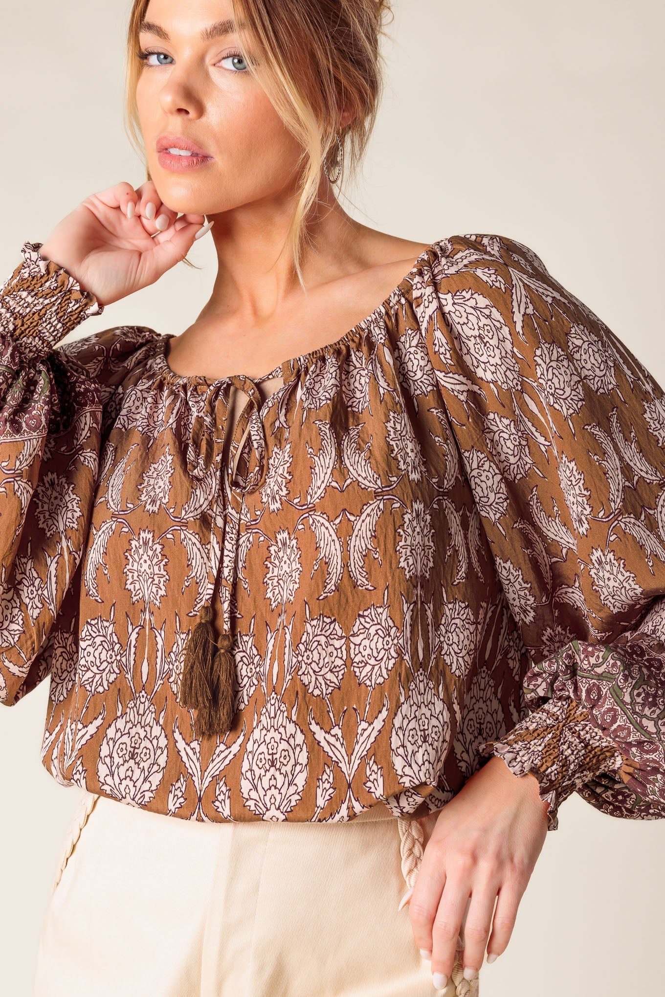 BE ALRIGHT WOVEN TOP Flying Tomato